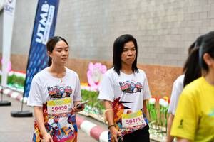 BIB: 50450, 50475, 735
                            <button type="button" onclick="openModal(21897756)" class="btn btn-primary btn-sm float-right btn-popup" data-toggle="modal" data-target=".modal-high-quality">
                        <i class="fas fa-shopping-cart"></i> Add to Cart
                    </button>
                                            <button type="button" onclick="isThisMe(21897756, true)" class="btn btn-success btn-sm float-right btn-popup btn-isme hidden" data-toggle="tooltip" data-placement="bottom" title="นี่คือรูปของคุณใช่ไหม คลิกที่นี่เพื่อเอาเข้าอัลบั้ม">
                        <i class="fas fa-plus"></i> Add to album
                    </button>
                    <button type="button" onclick="isThisMe(21897756, false)" class="btn btn-warning btn-sm float-right btn-popup btn-isnotme hidden">
                        <i class="fas fa-ban"></i> Remove from album
                    </button>